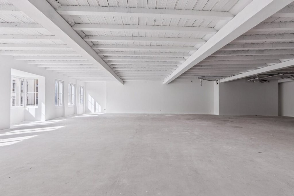 Bureau de 241m², photo 4 sur 6