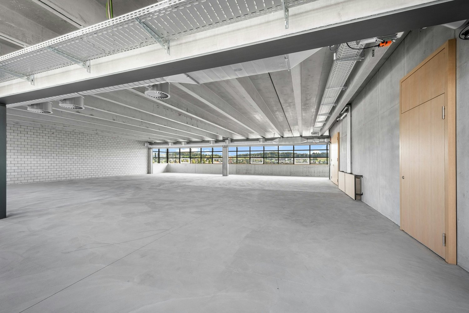 Bureau de 300m²