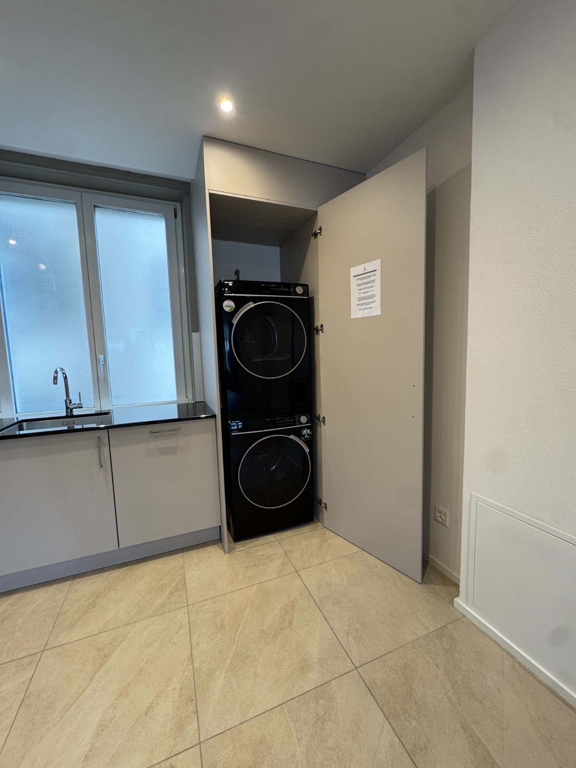 Appartement de 2 ½ pièces, photo 2 sur 9