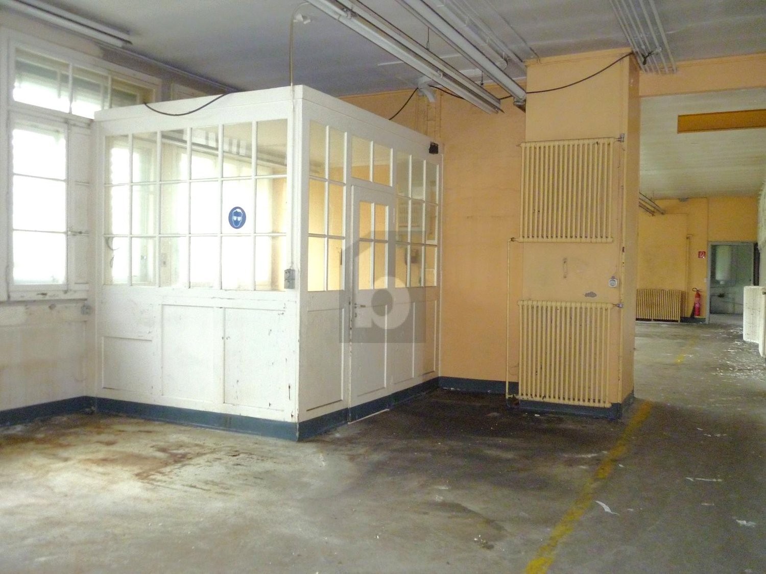 250m² industrial object, photo 4 sur 4