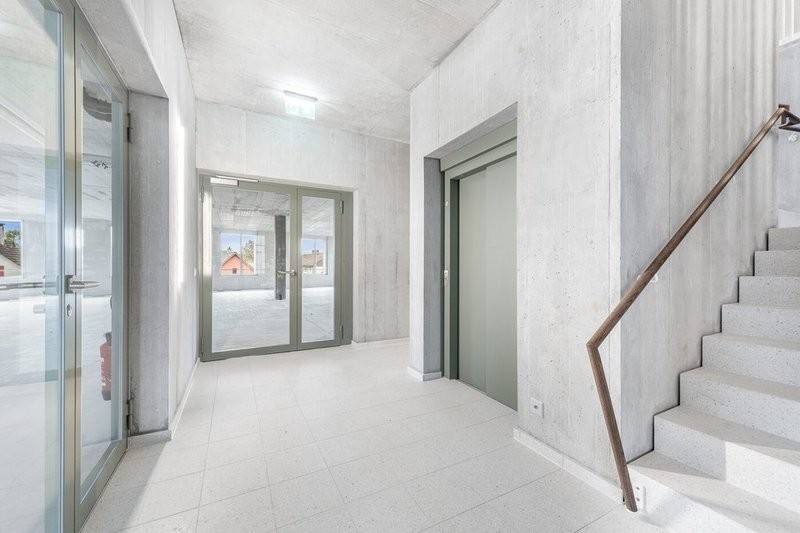 291m² commercial, photo 5 sur 8