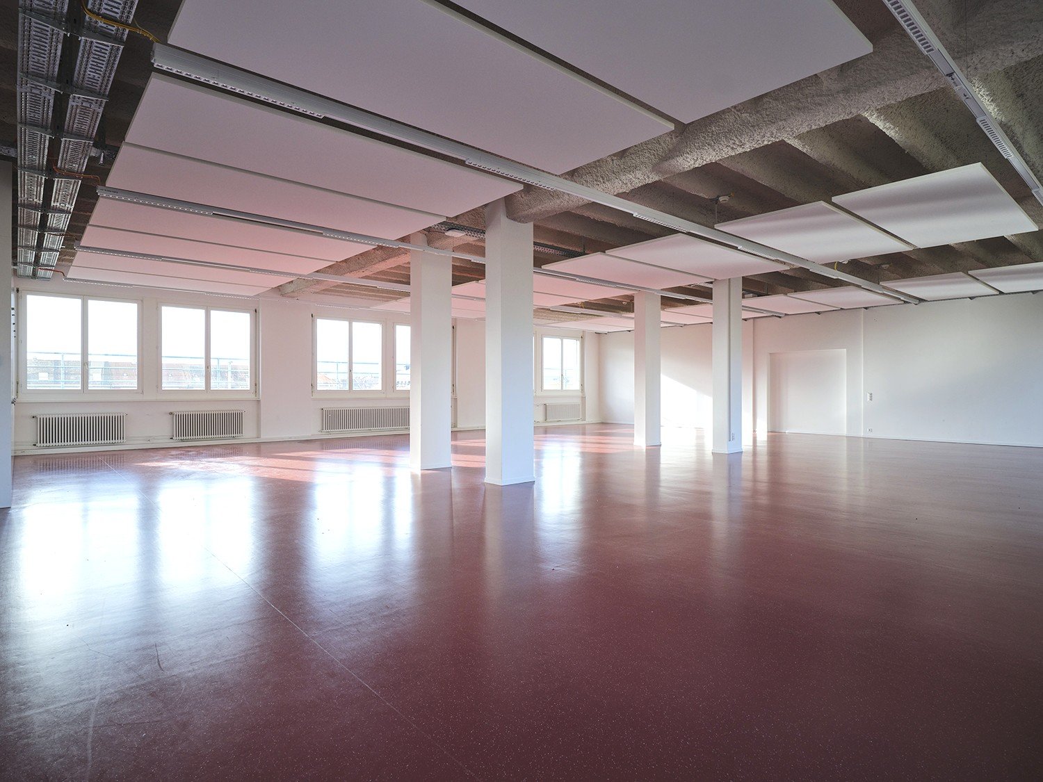 1100m² commercial