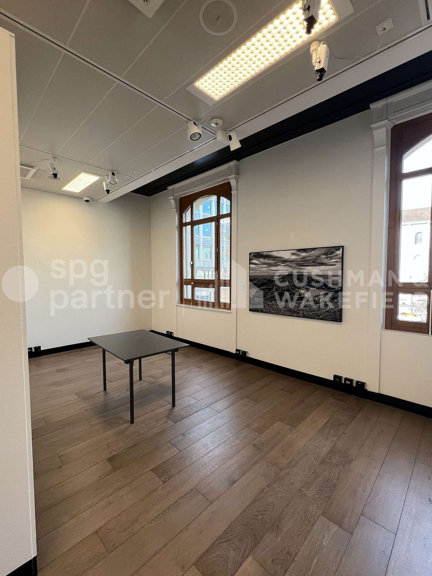 925m² office, photo 9 sur 10