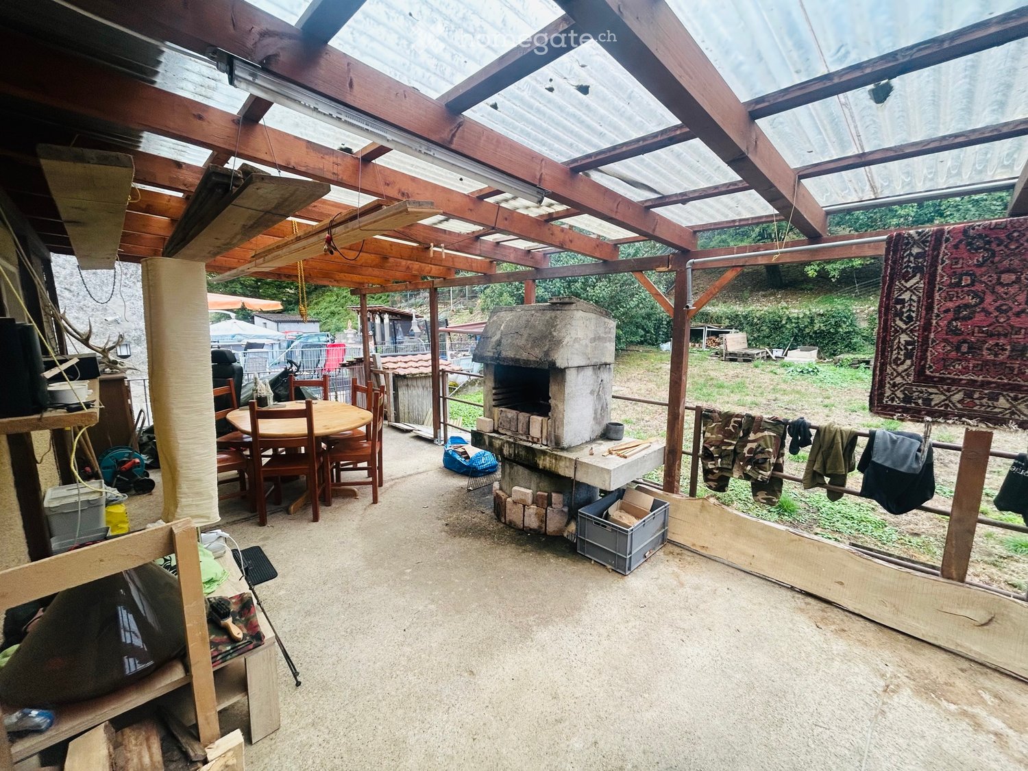 1 room single room
