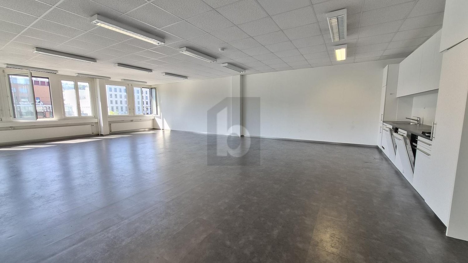 410m² bureau
