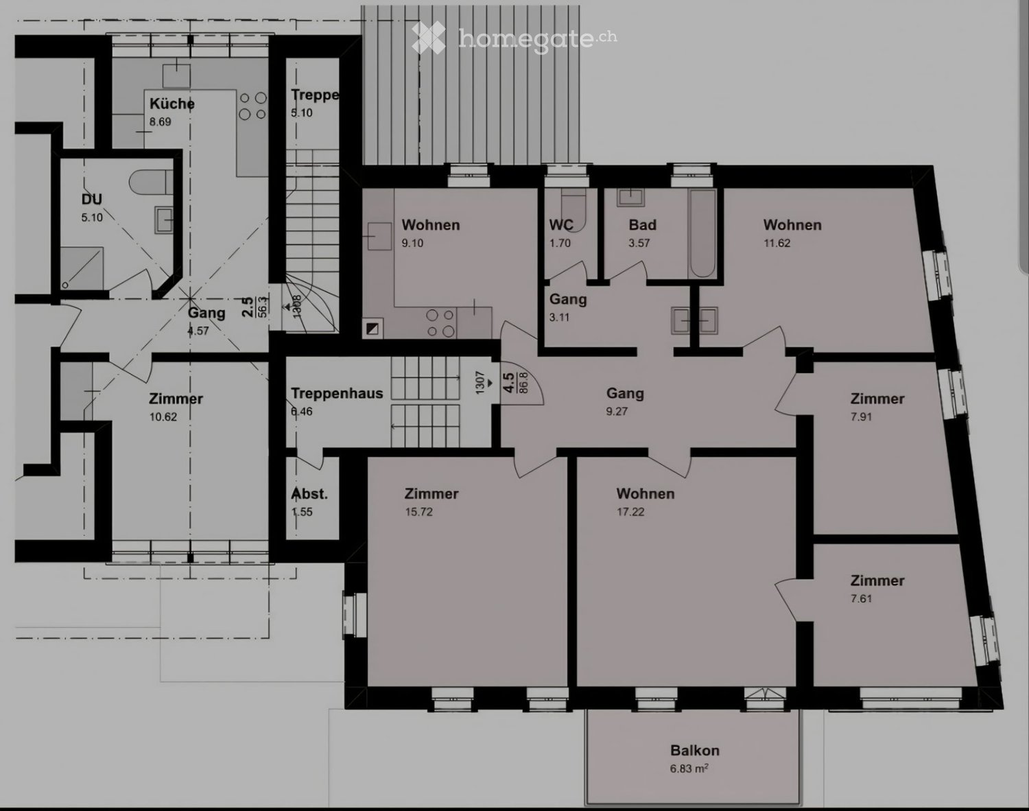 5 rooms apartment