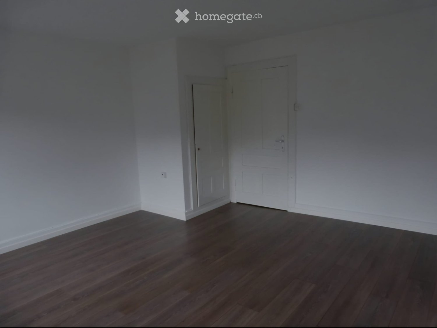 5 rooms apartment