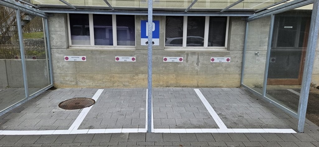 Places de stationnement couvertes pour vélos
