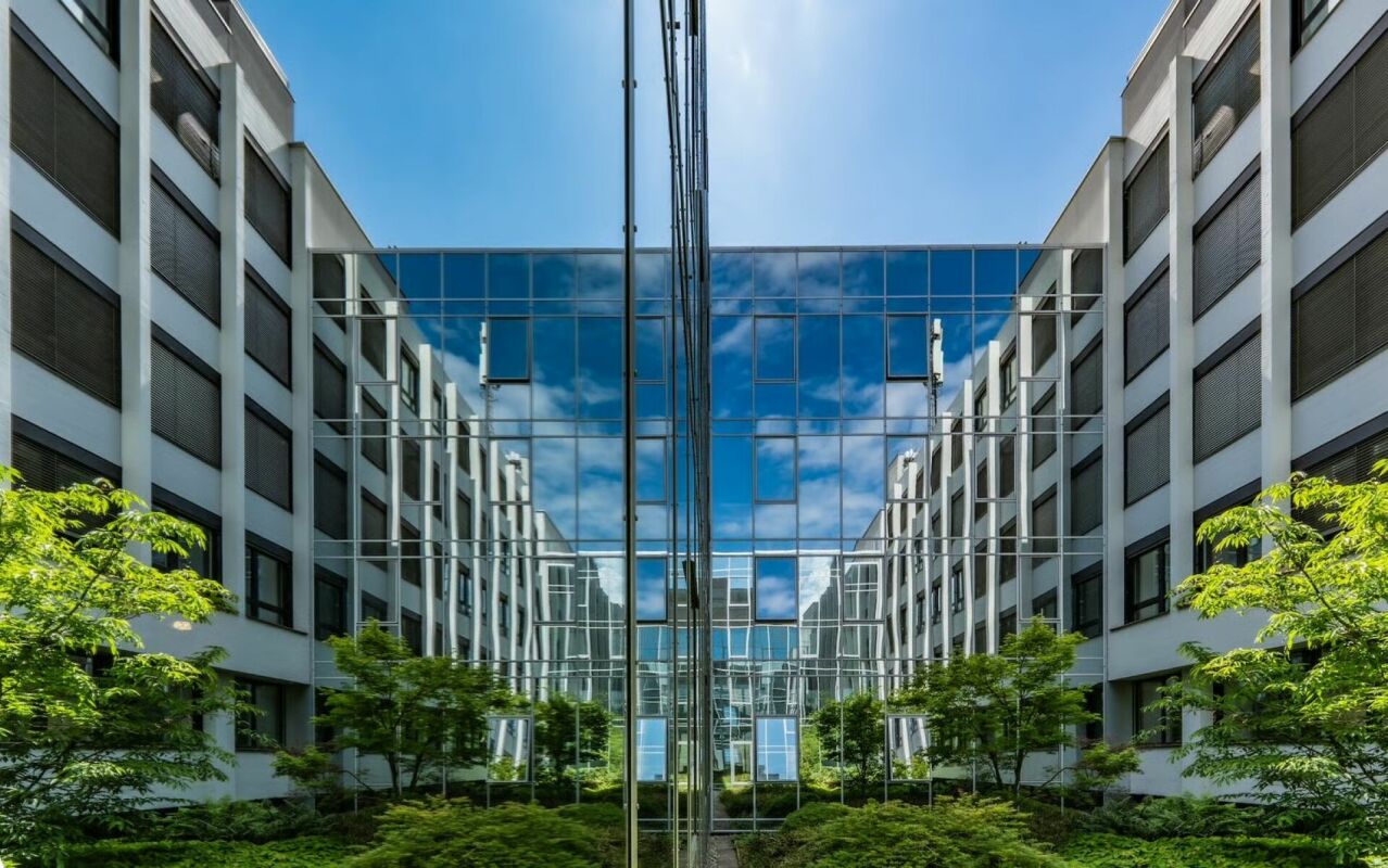 42m² commercial