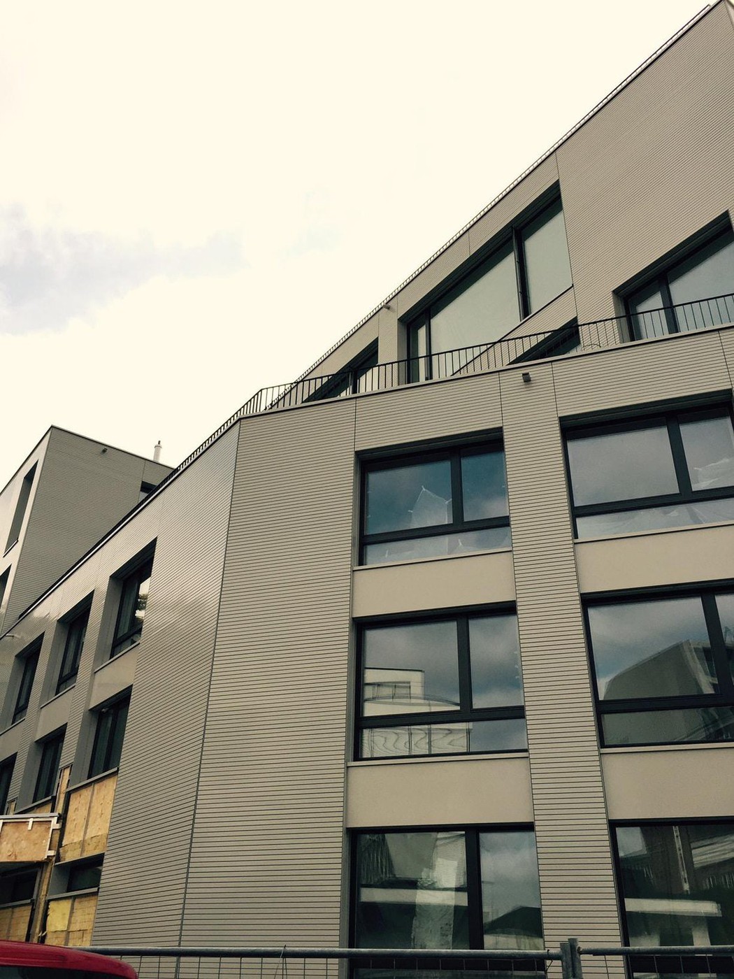 252m² commercial