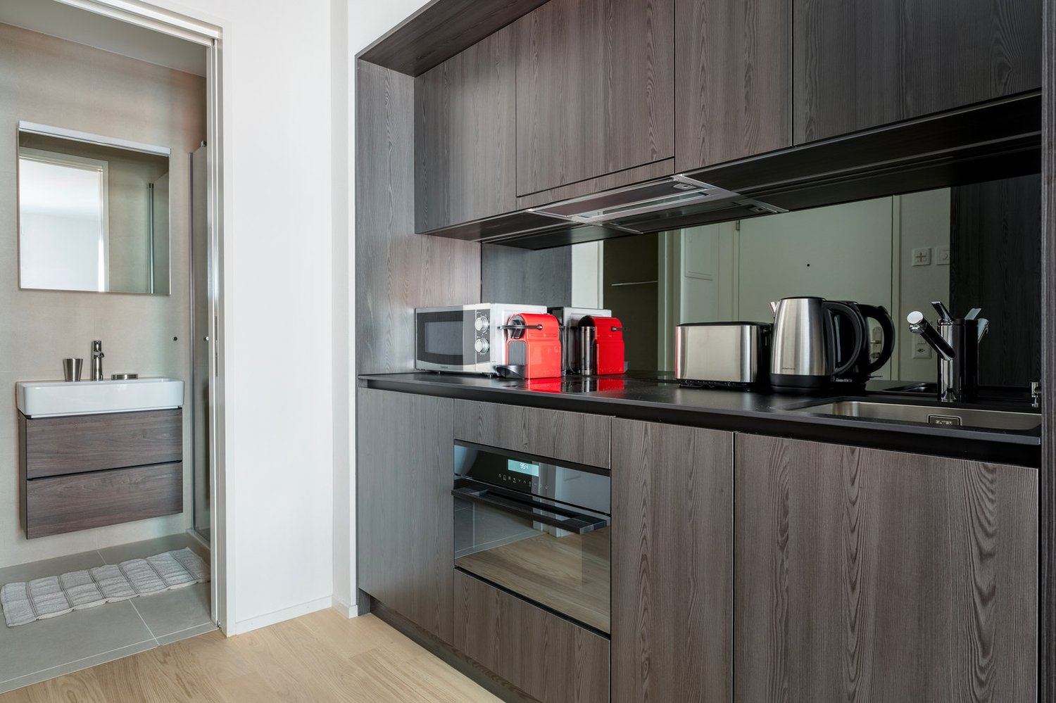 1 ½ pièces appartement meublé, photo 3 sur 9