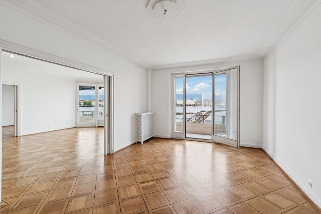 7 rooms apartment, photo 7 sur 10