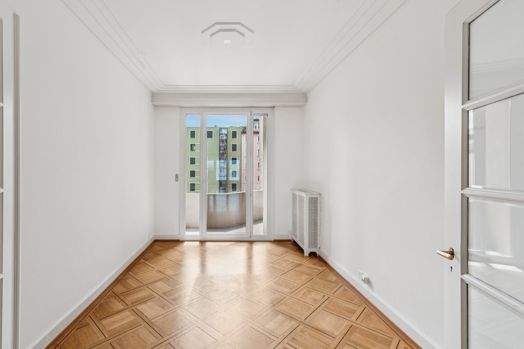 7 rooms apartment, photo 8 sur 10