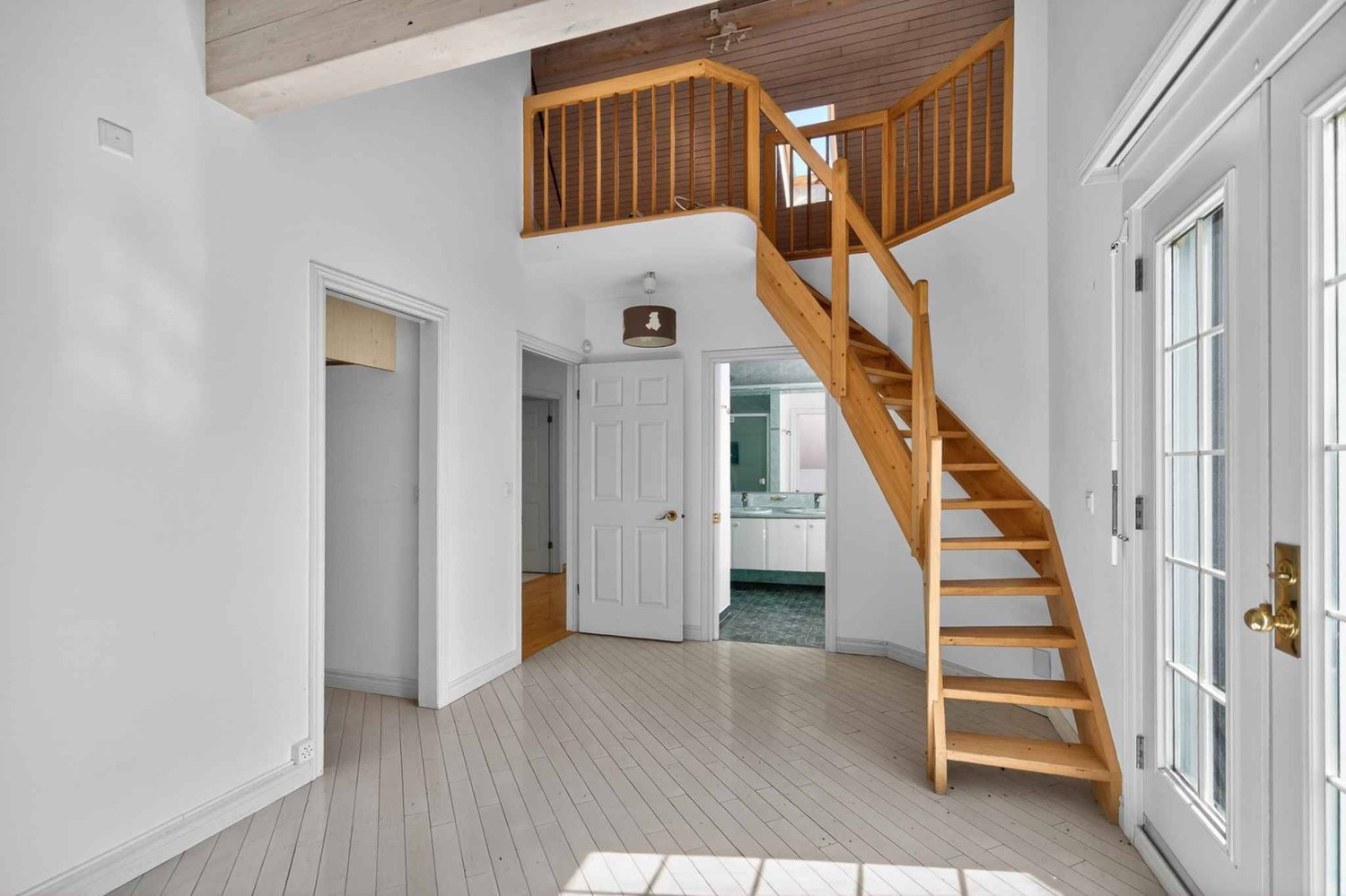 5 rooms villa