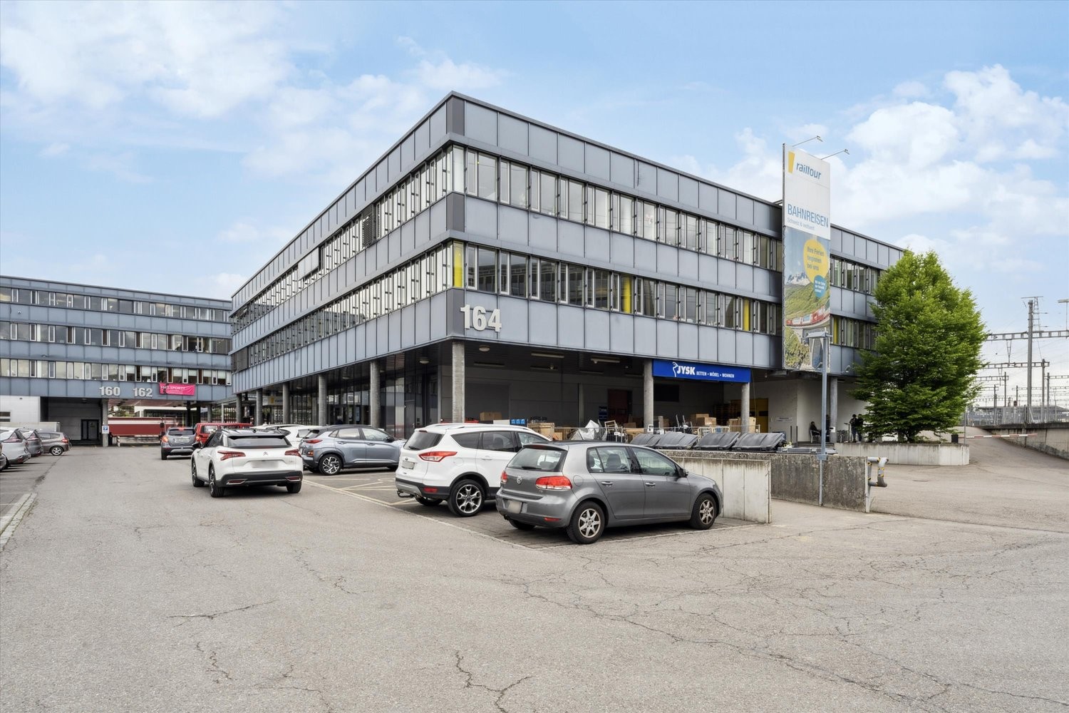120m² bureau