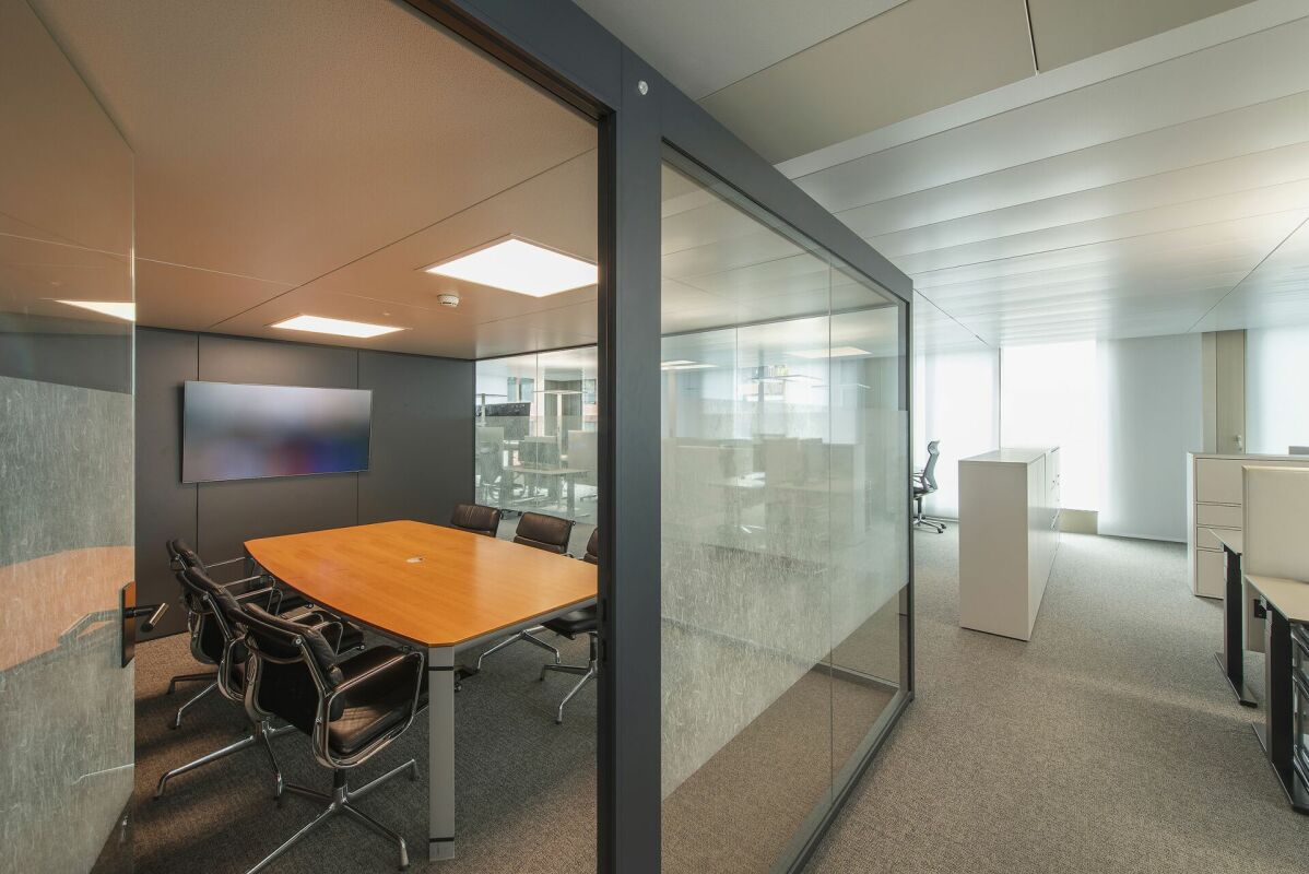 1124m² de bureaux