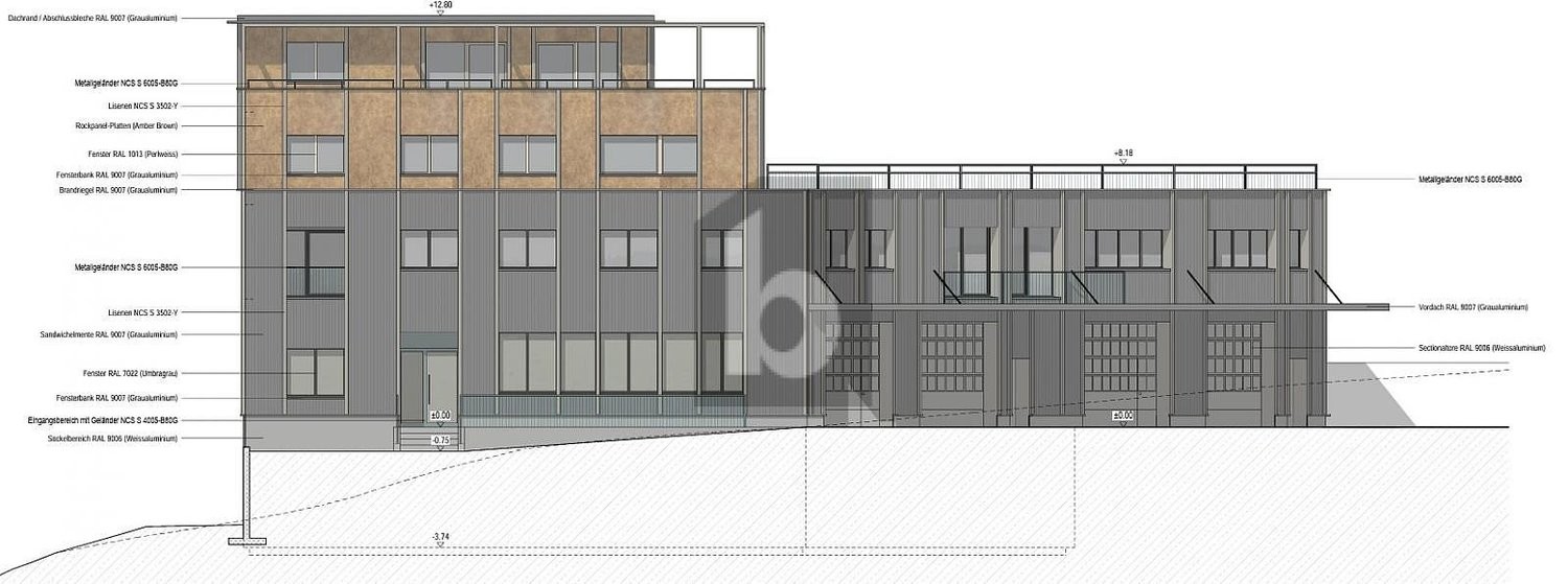 Objet industriel de 272m², photo 2 sur 3