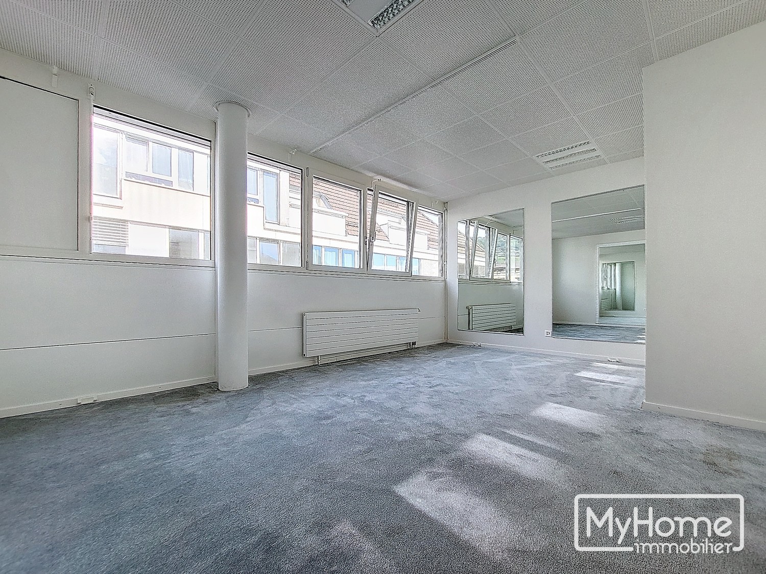 334m² department store, photo 1 sur 4