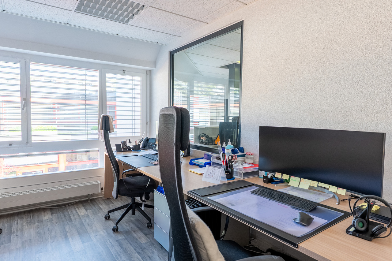 73m² office, photo 7 sur 10