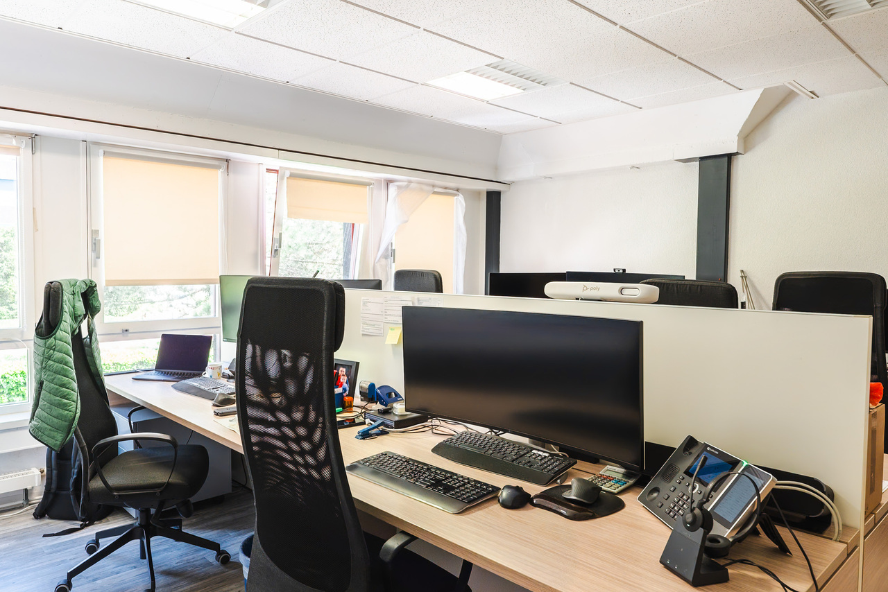 73m² office, photo 9 sur 10