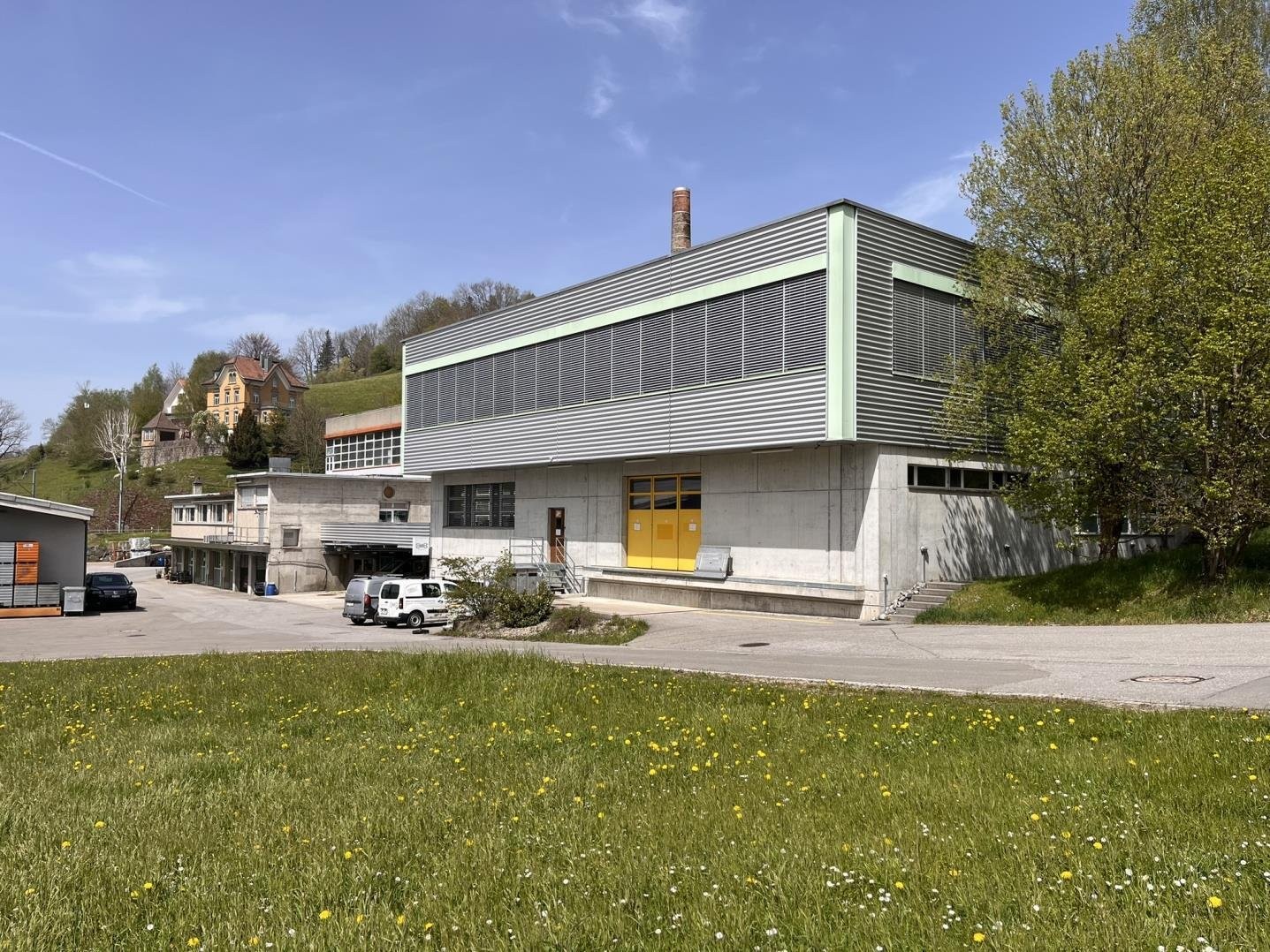 670m² commercial