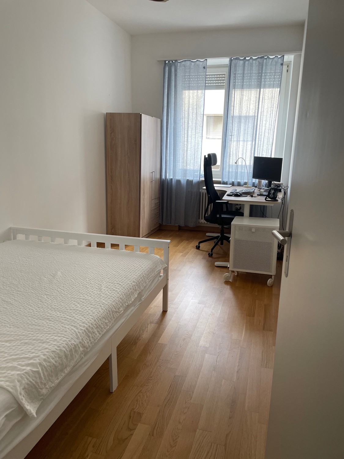 Chambre en colocation, photo 1 sur 4