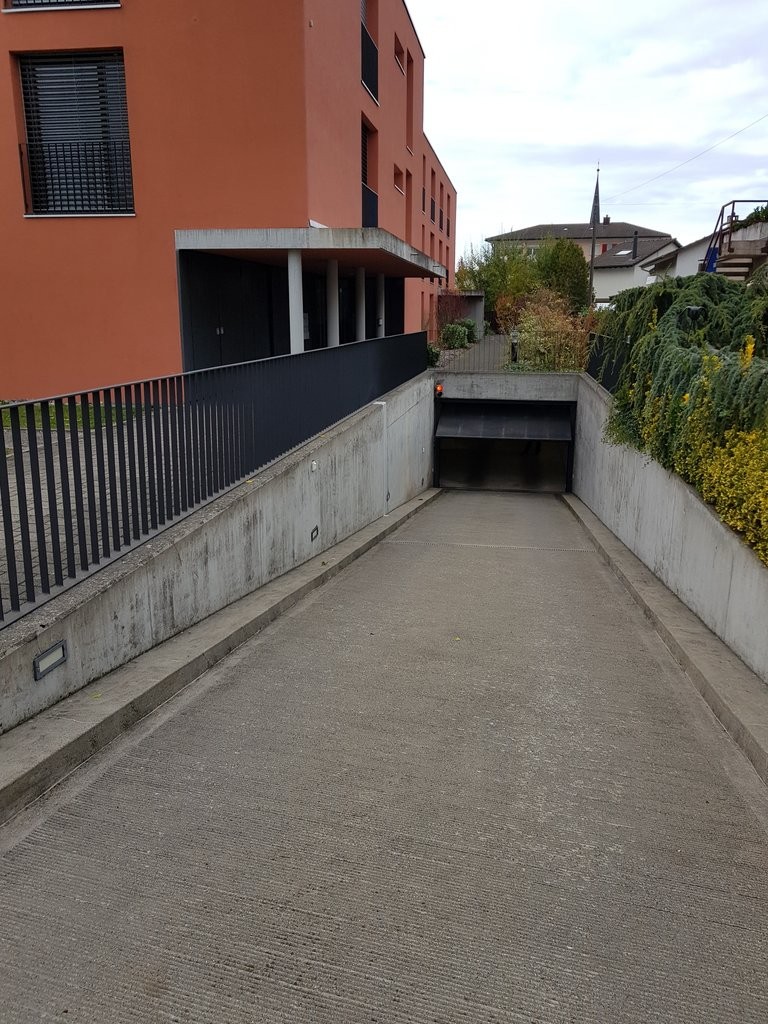 Posti auto coperti per biciclette