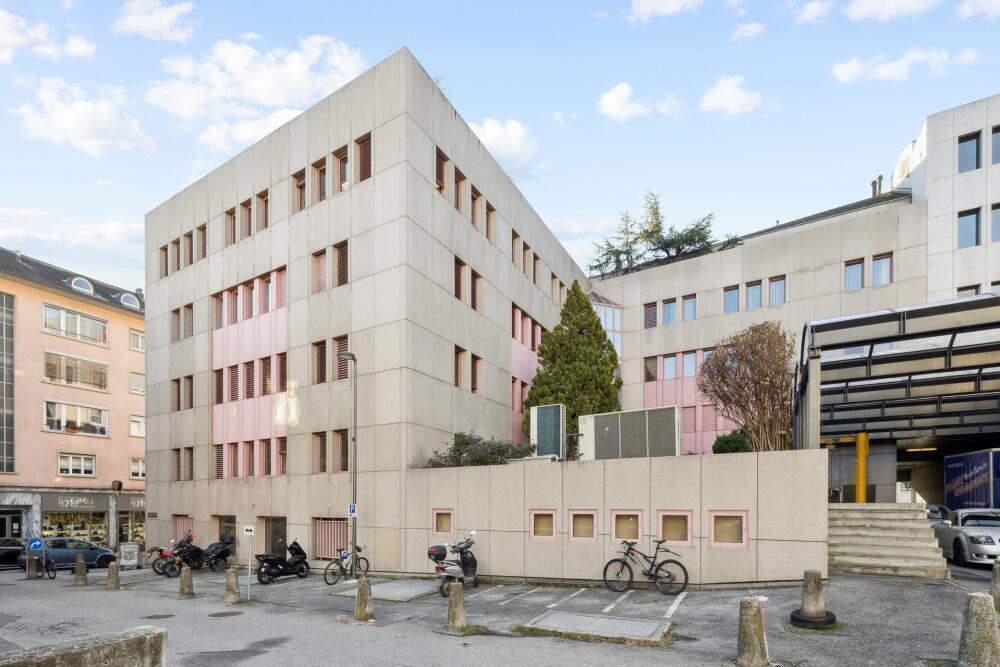 53m² office