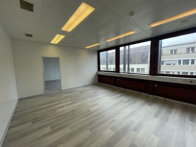 22-809m² bureau, photo 4 sur 4