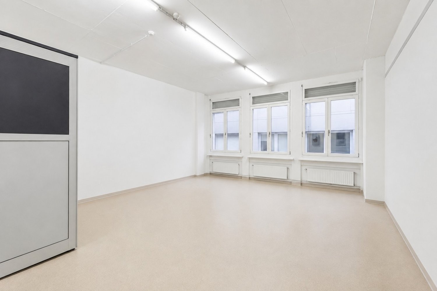 399m² commercial, photo 2 sur 6