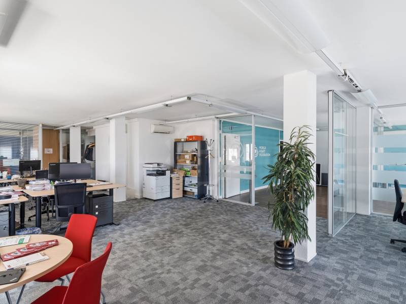 360m² office, photo 4 sur 10