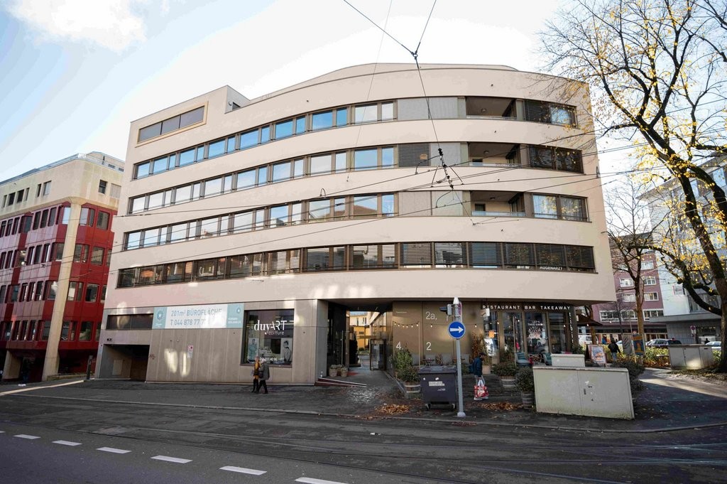 Place souterraine, photo 1 sur 2
