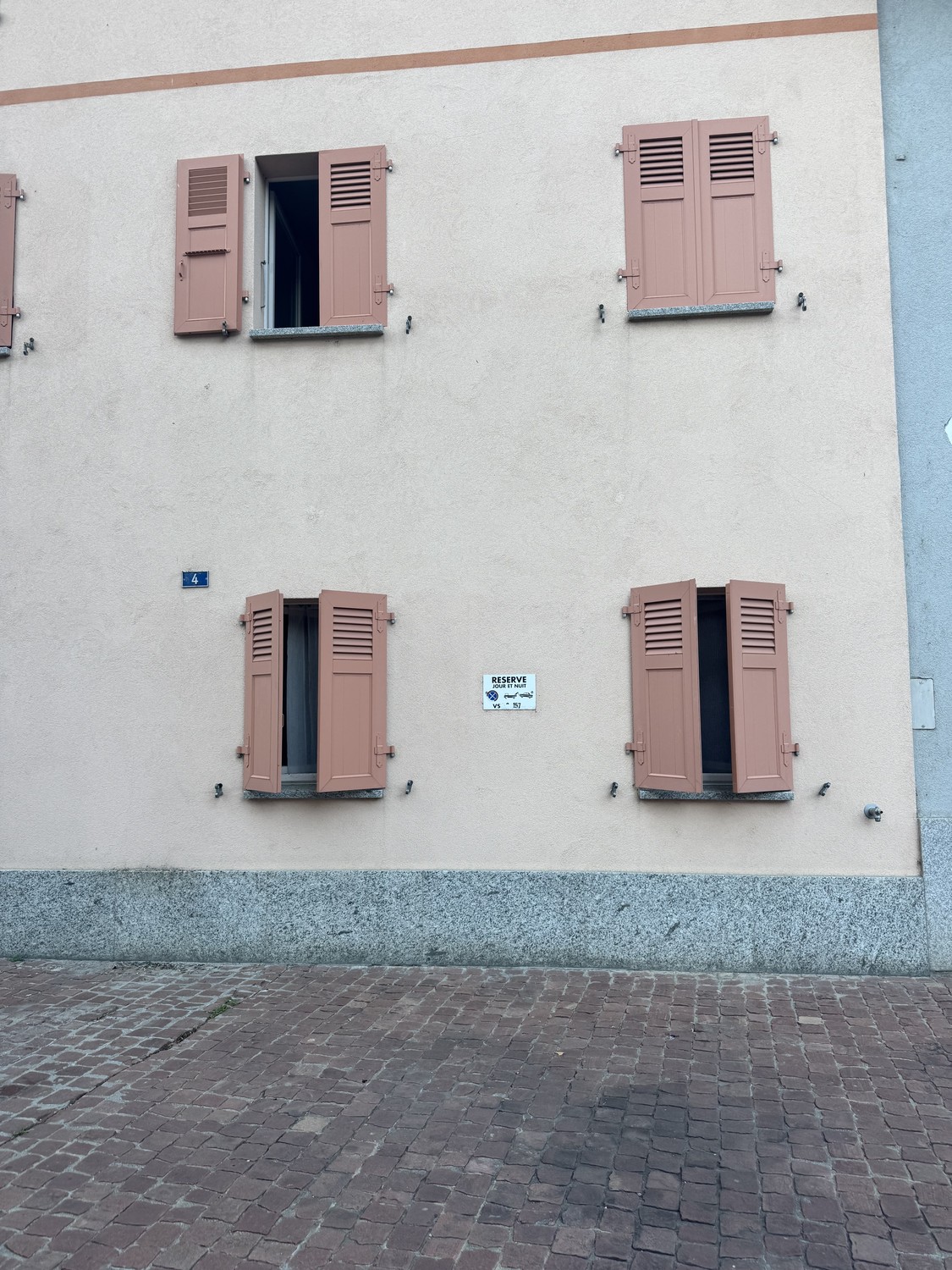 Open slot