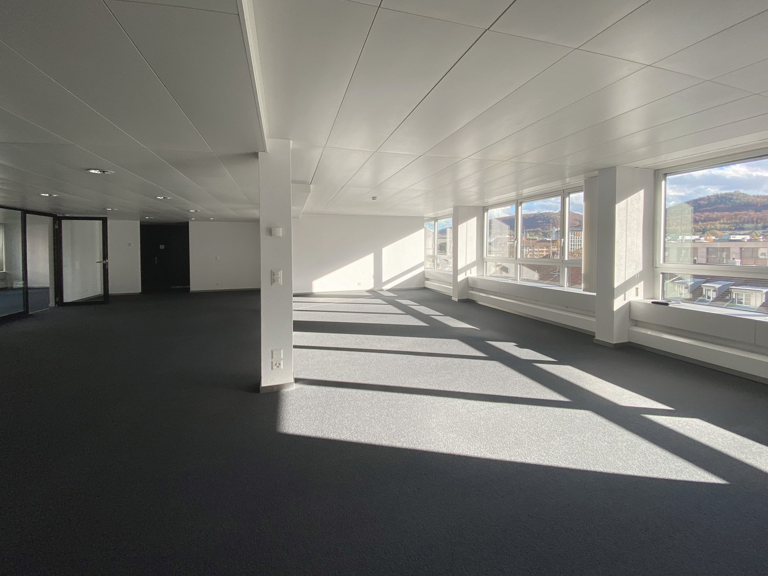 476m² de bureaux