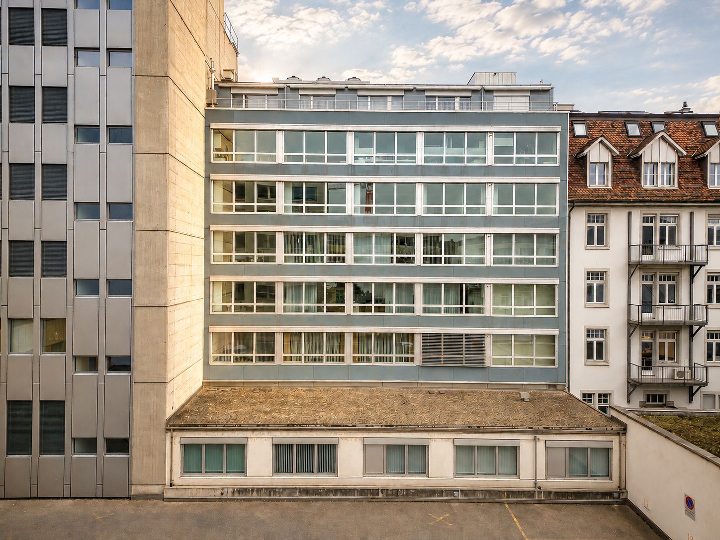 476m² de bureaux