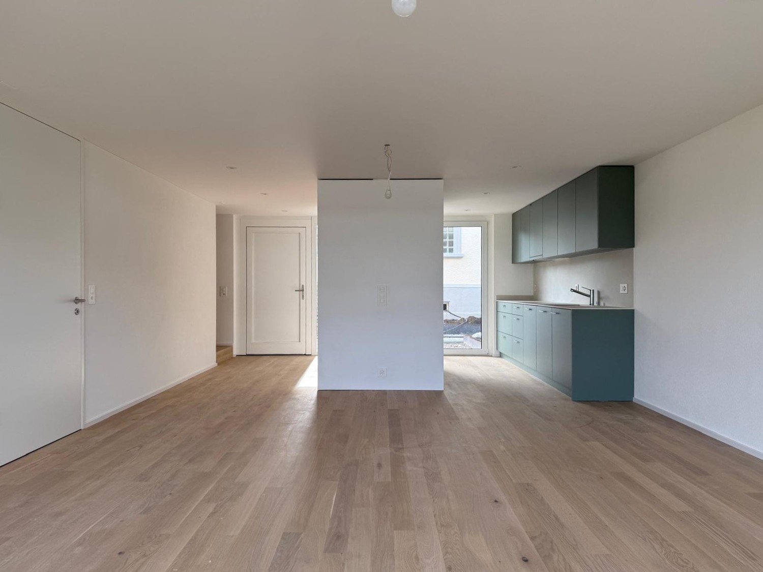 Duplex de 2 ½ pièces, photo 3 sur 8
