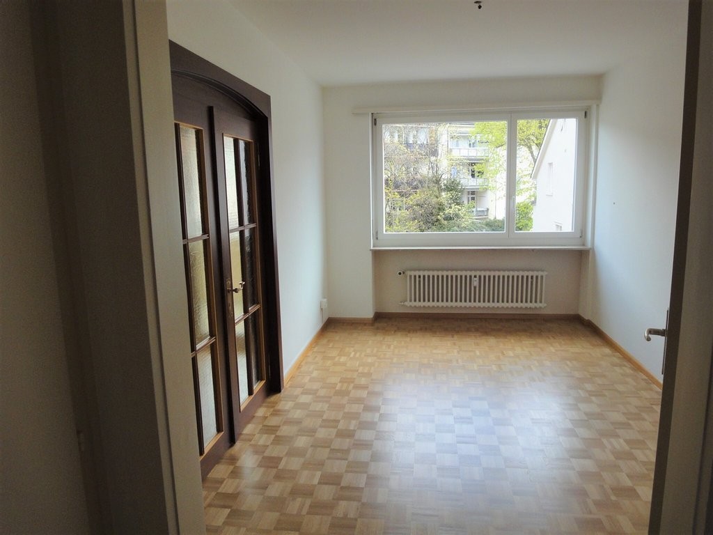 Appartement de 4 pièces, photo 3 sur 9