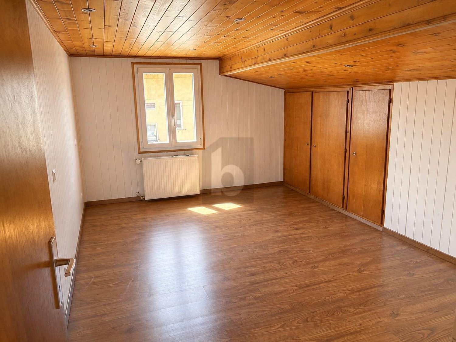 5 rooms single house, photo 2 sur 4