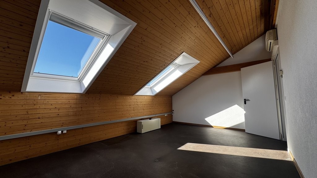 149m² bureau, photo 8 sur 10