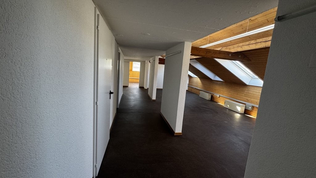 149m² bureau, photo 4 sur 10