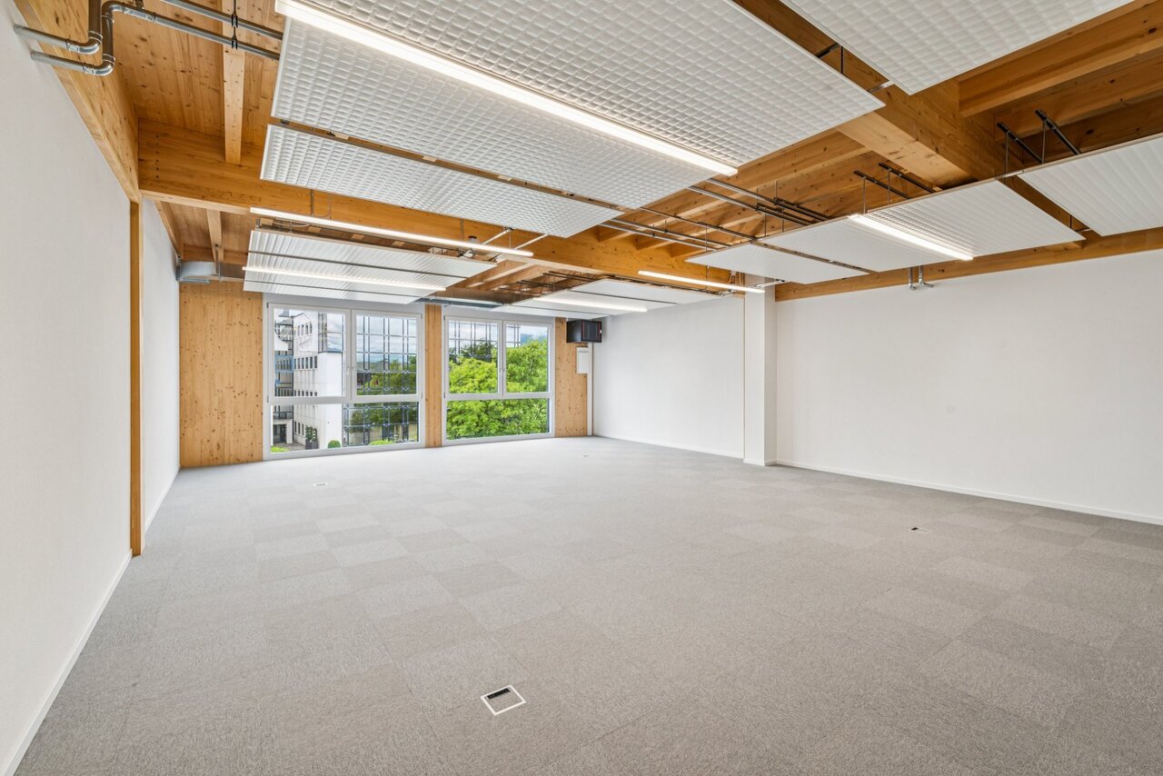 84m² office, photo 2 sur 10