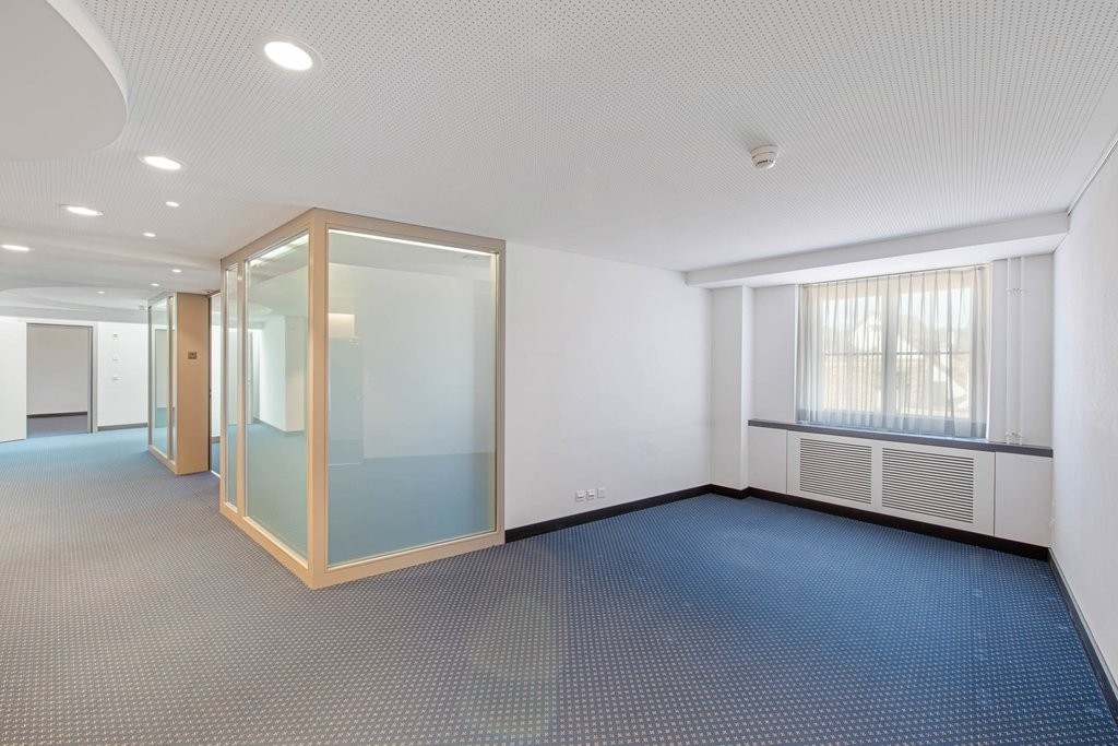 217m² de bureaux, photo 3 sur 9