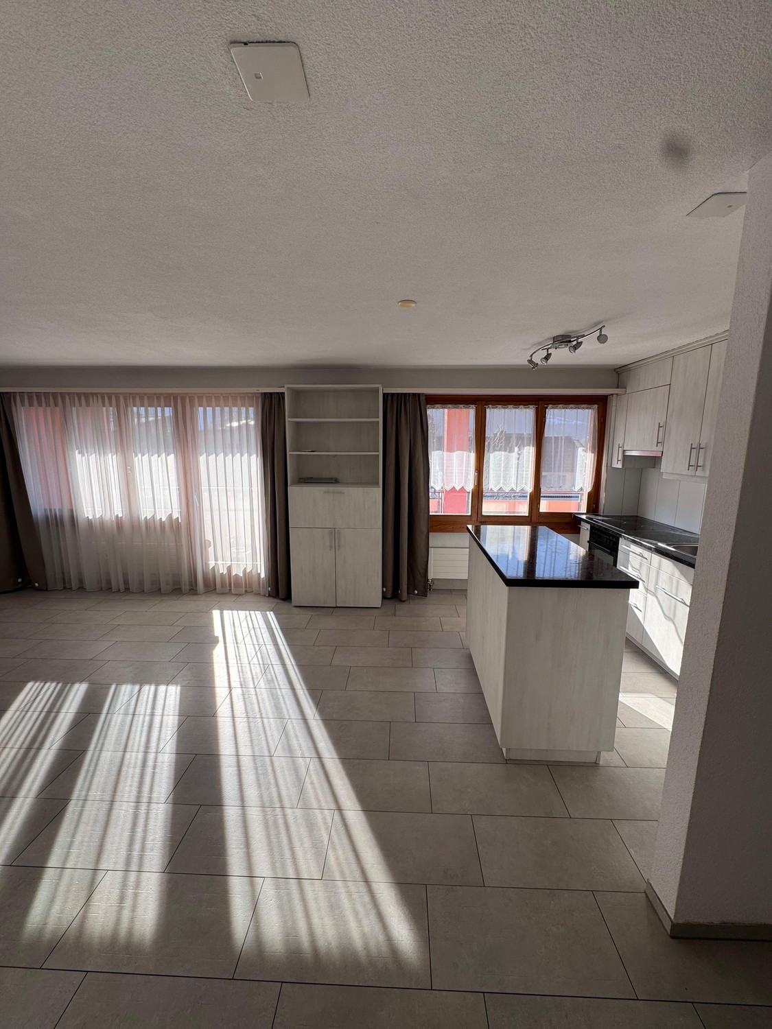 Appartement de 2 ½ pièces, photo 2 sur 10