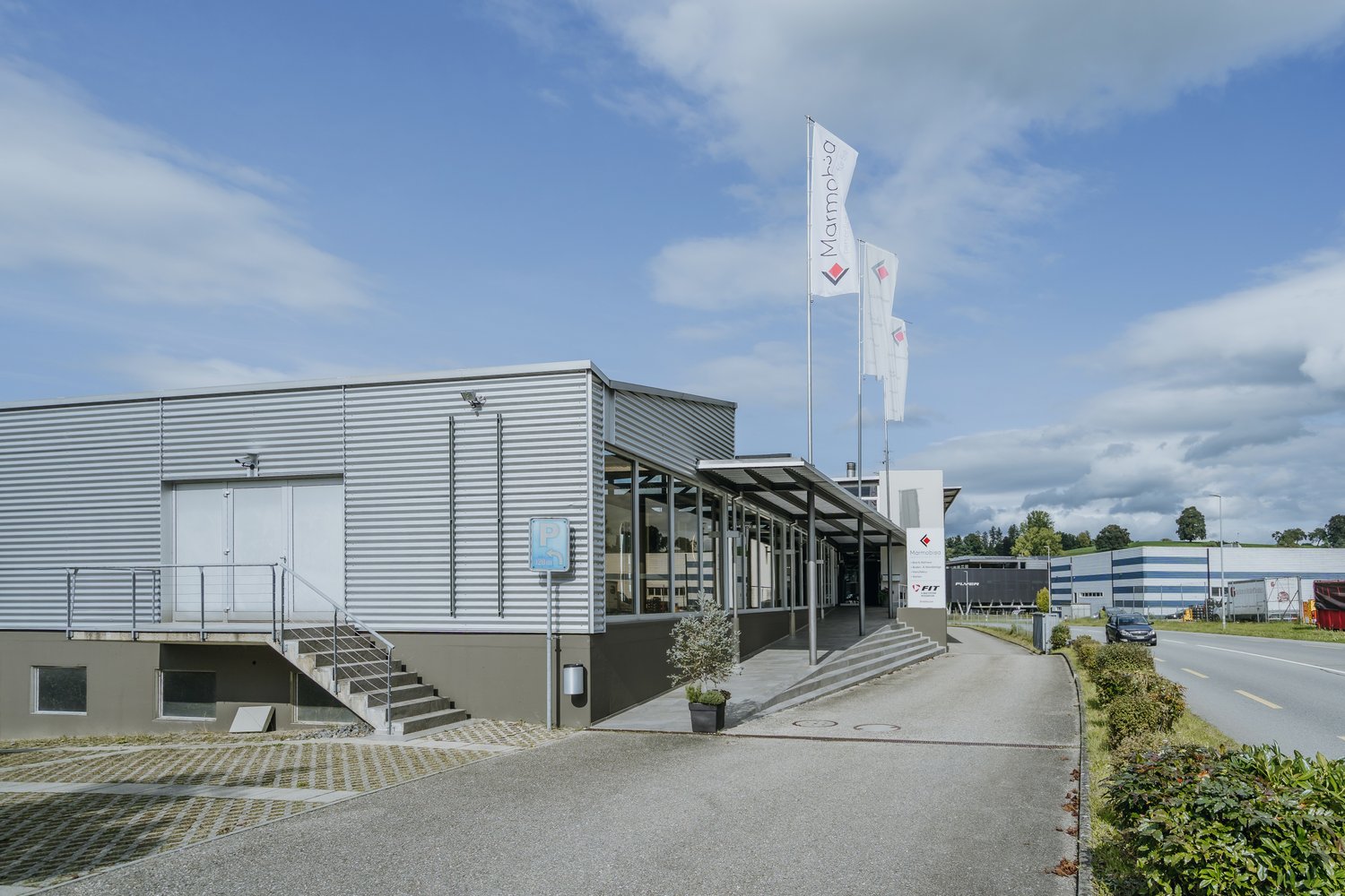 Objet industriel de 2850m², photo 2 sur 10