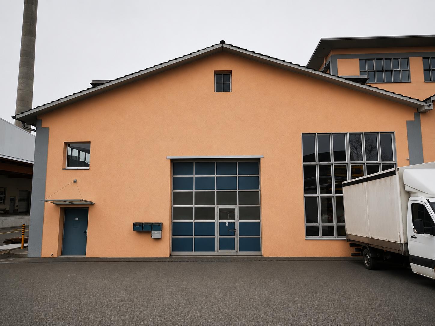 760m² commercial, photo 2 sur 10