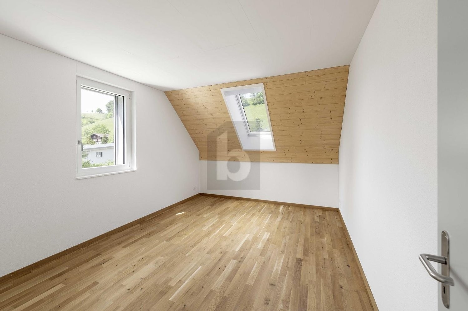4 ½ room roof flat
