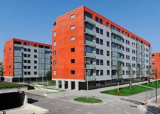 6 rooms apartment
