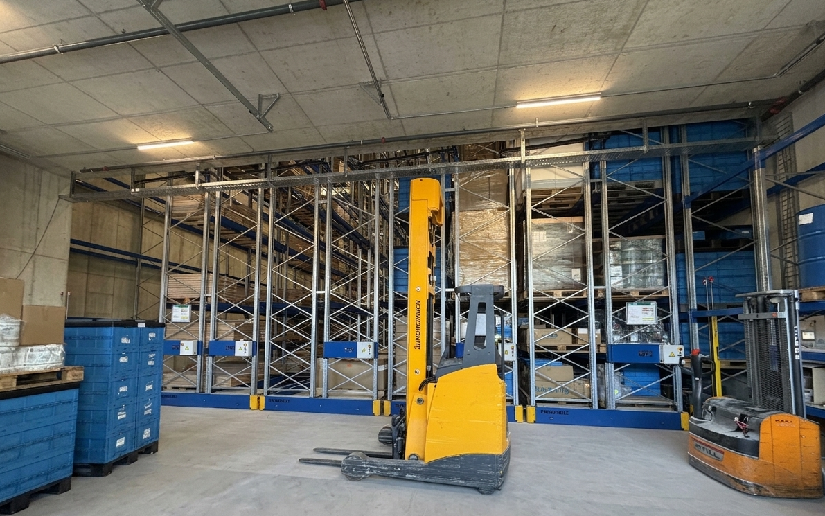 1800m² commercial, photo 4 sur 8