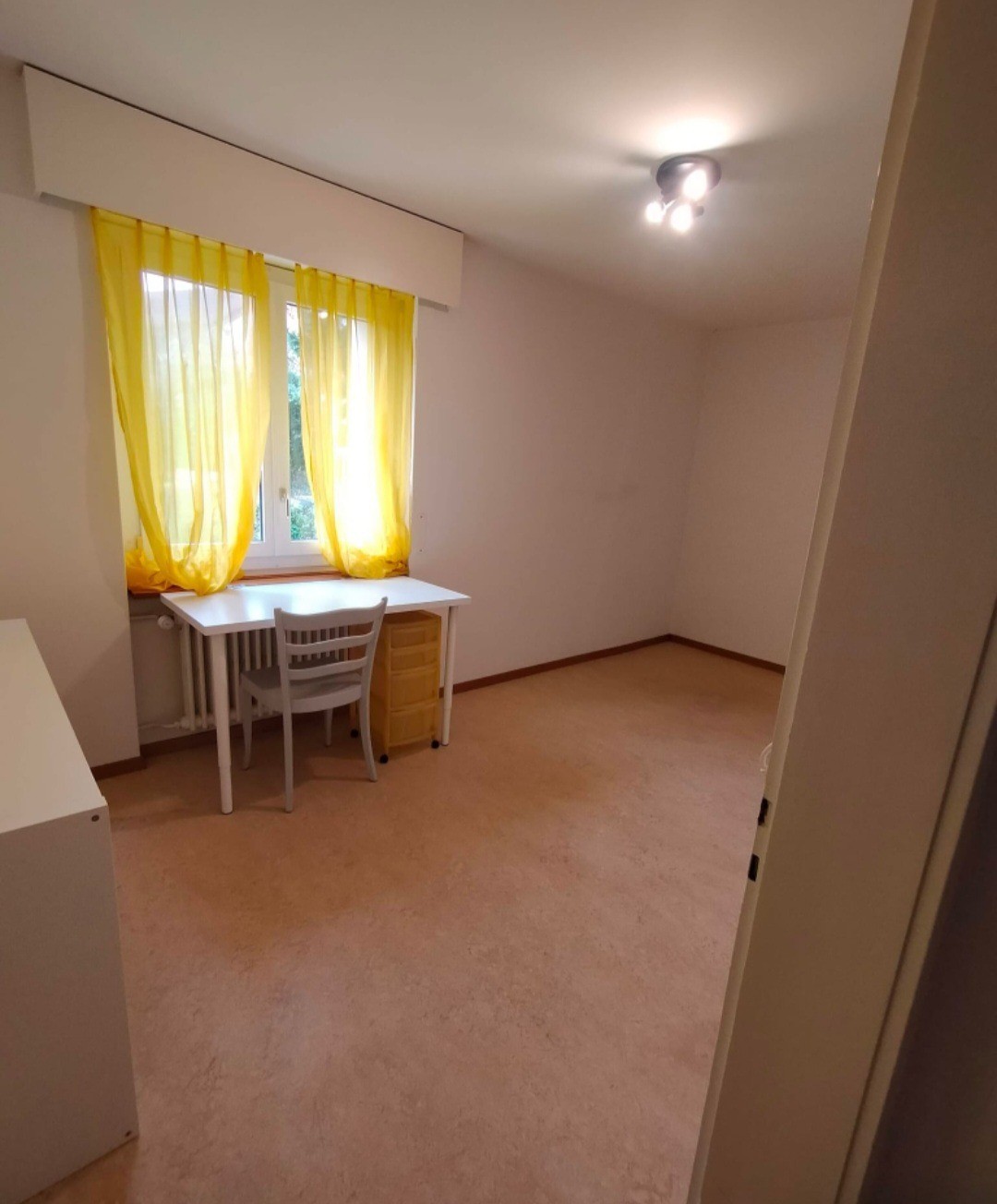 Chambre en colocation, photo 1 sur 6
