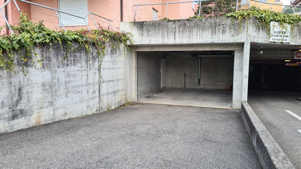 224m² office